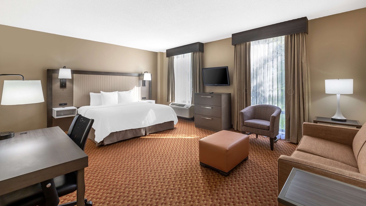 Photo of Livingroom in The Crossings