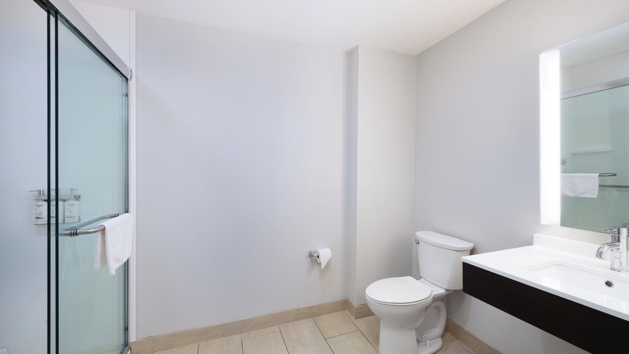 Photo of Bathroom in Forest Oaks