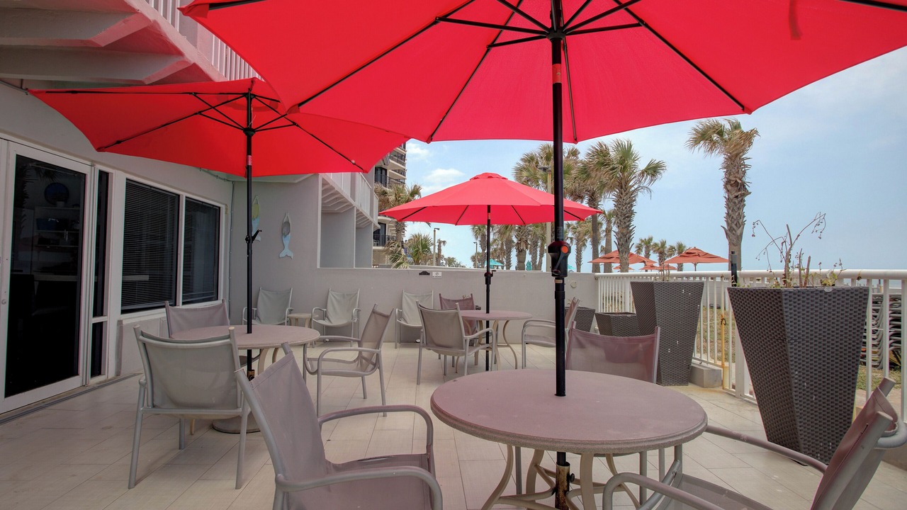 Photo of Patio Balcony in South Peninsula Historic District