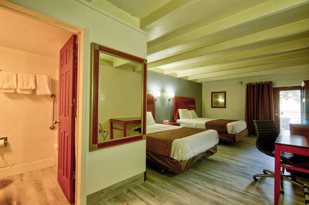 Photo of Bedroom in Clearwater