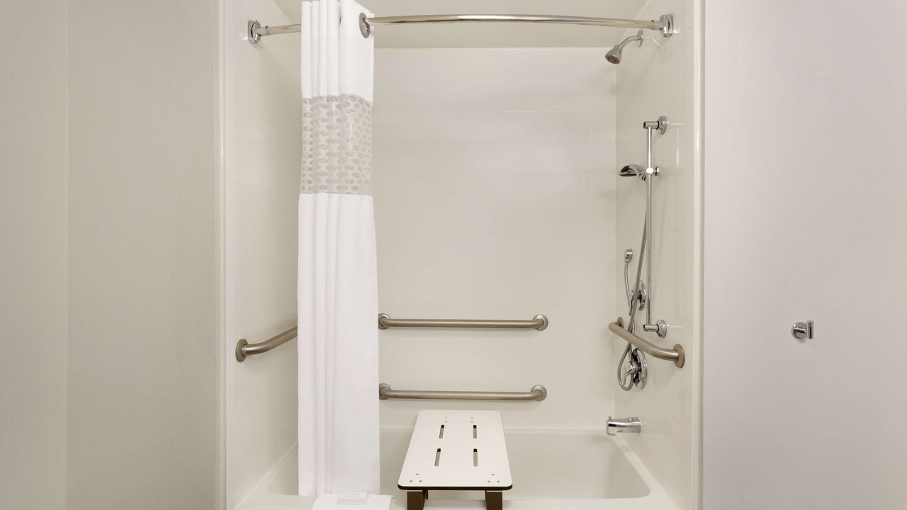 Photo of Bathroom in Largo