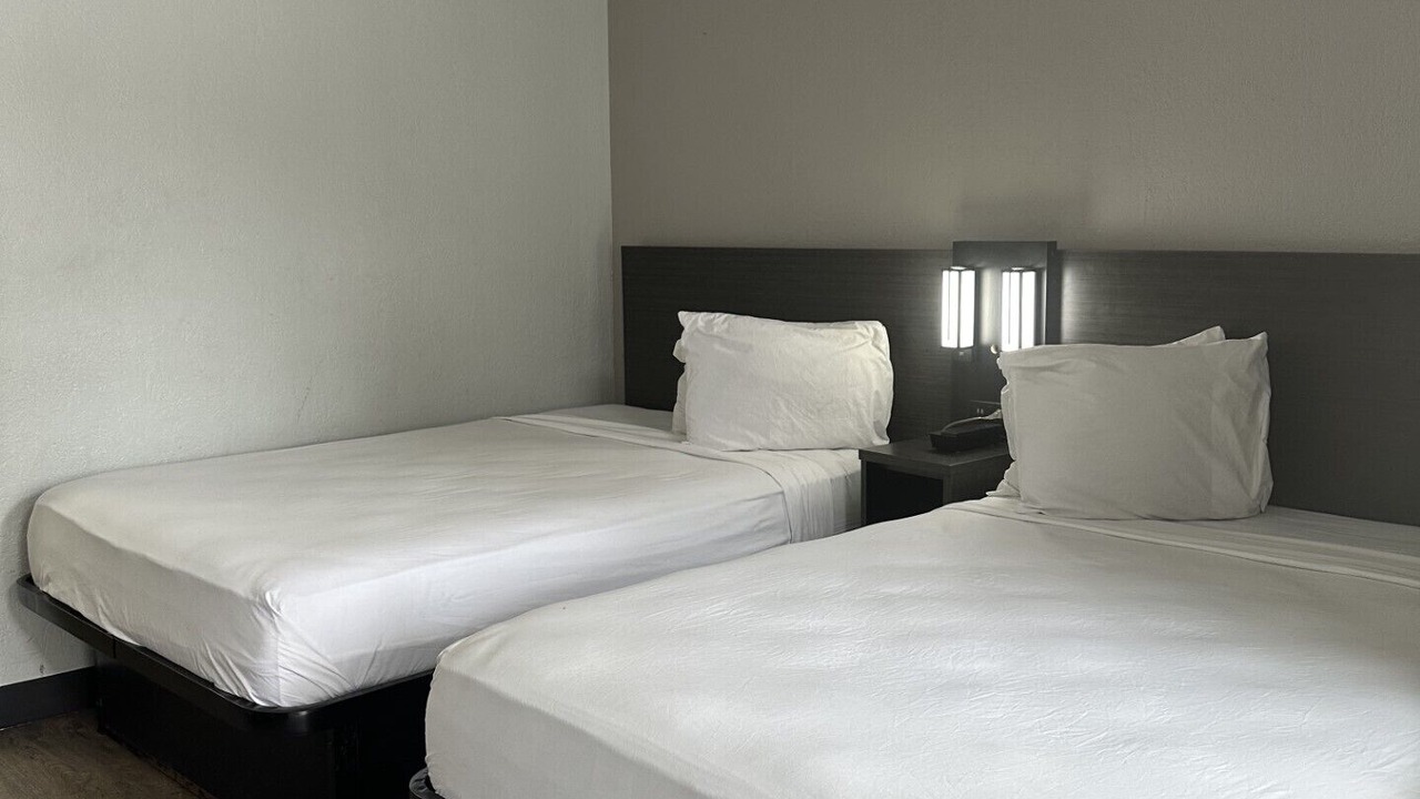 Photo of Bedroom in Doctors Inlet