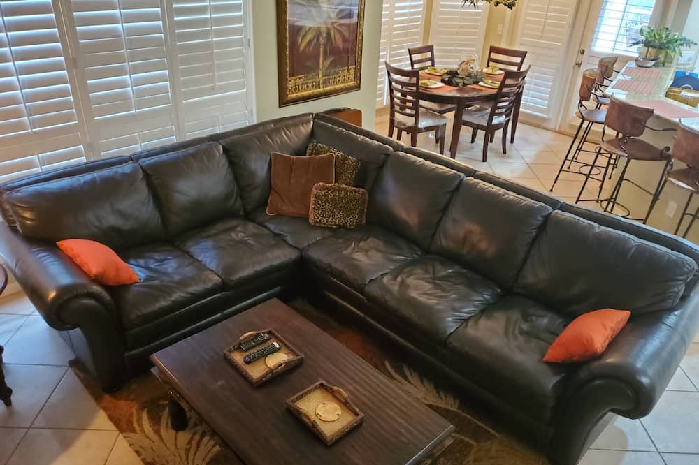 Photo of Bedroom in Lely Golf Estates