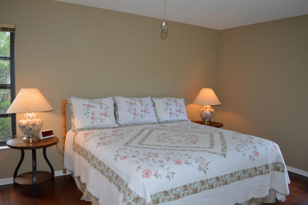 Photo of Bedroom in Sanibel