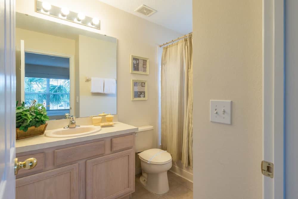 Photo of Bathroom in Solana