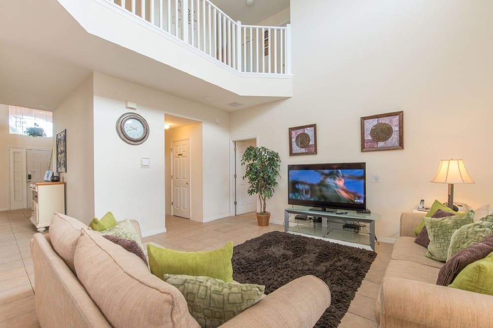 Photo of Livingroom in Solana