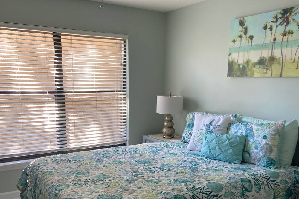 Photo of Bedroom in Amelia City
