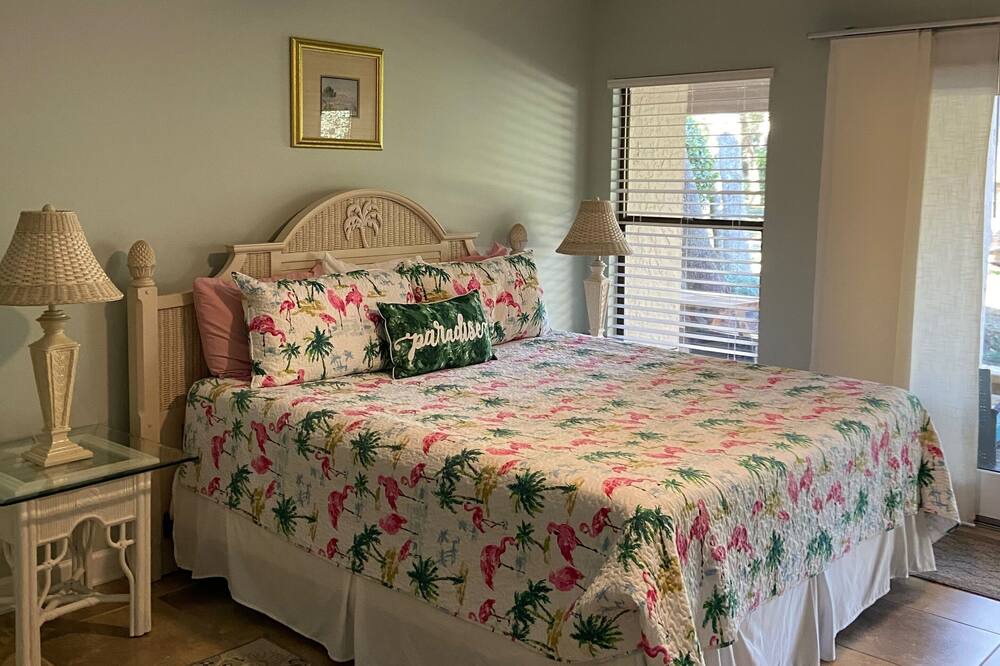 Photo of Bedroom in Amelia City