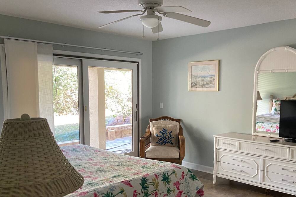 Photo of Bedroom in Amelia City