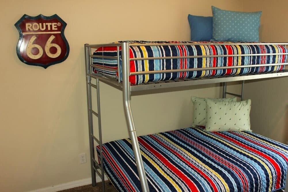 Photo of Bedroom in Florida Pines
