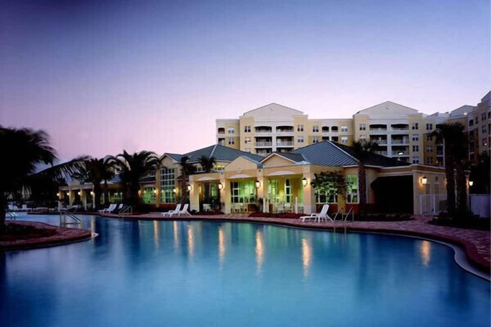 Photo of Outdoor in Weston