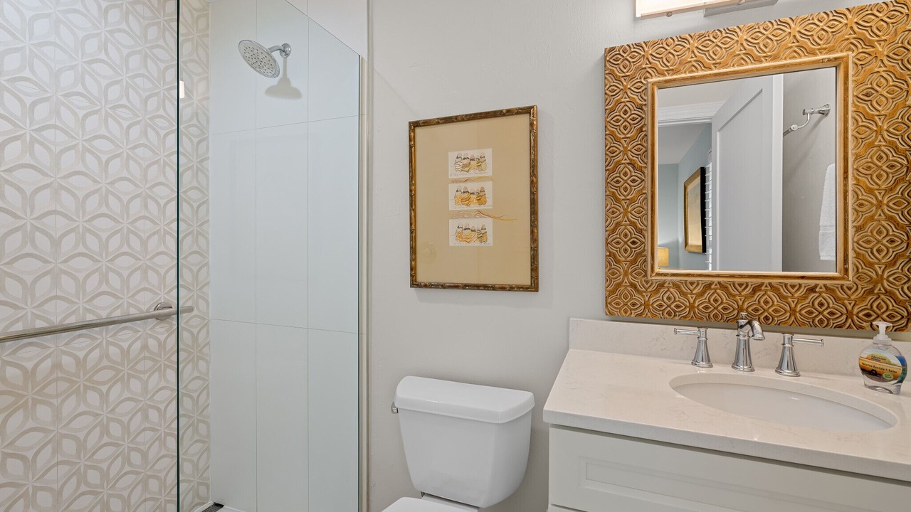 Photo of Bathroom in Kings Lake