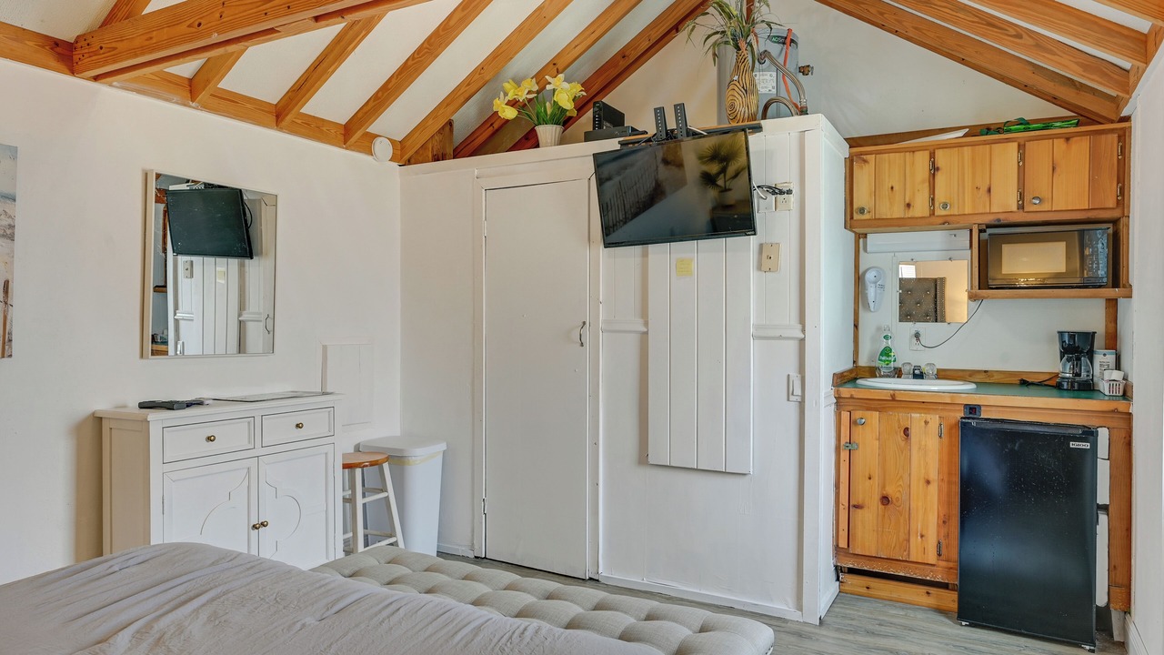 Photo of Kitchen in Everglades City