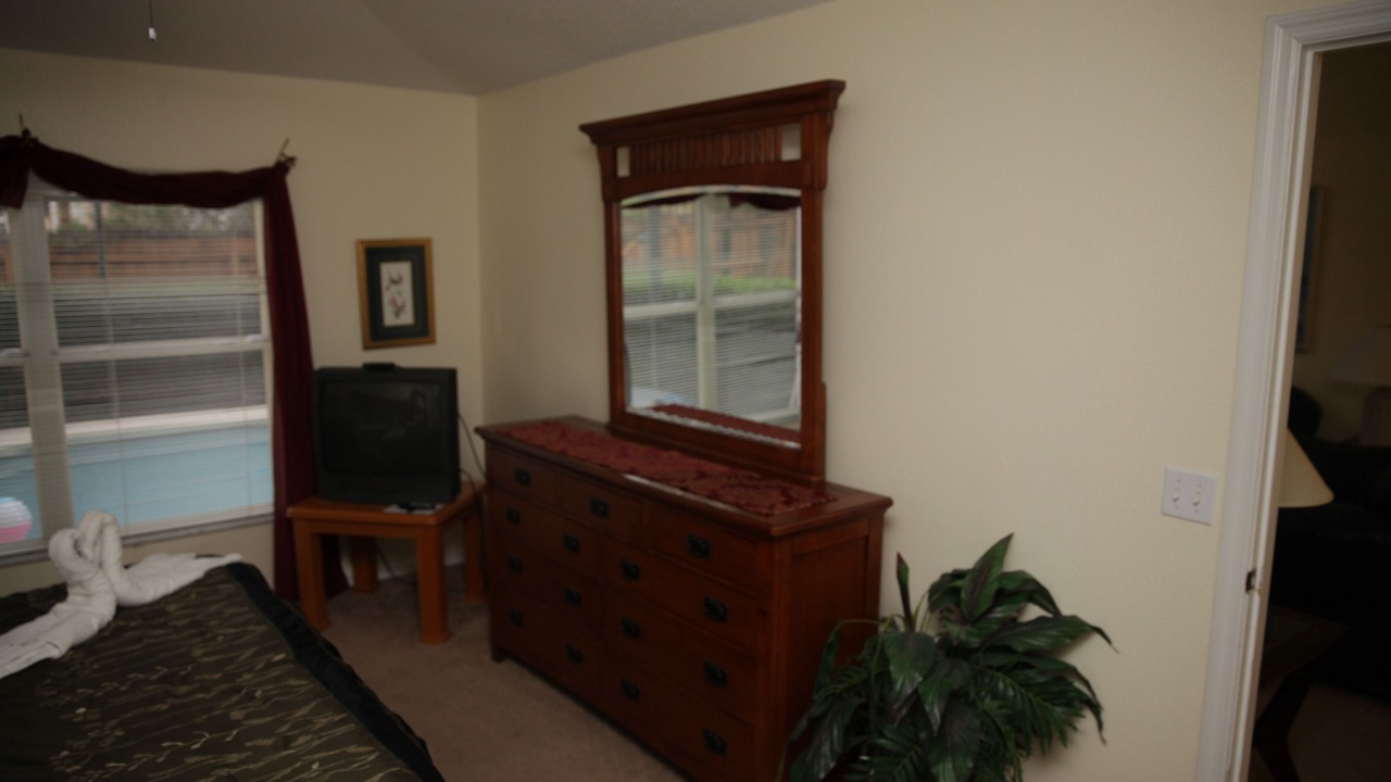 Photo of Bedroom in Lake Berkley