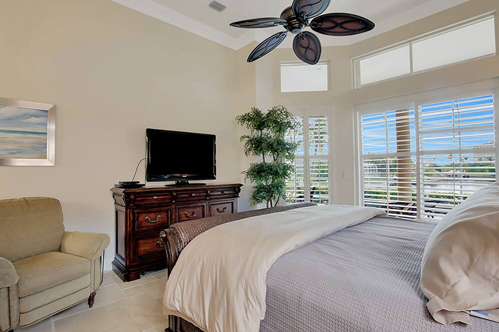 Photo of Bedroom in Marco Island