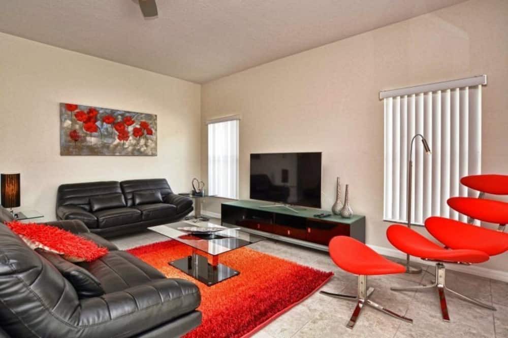 Photo of Livingroom in West Haven