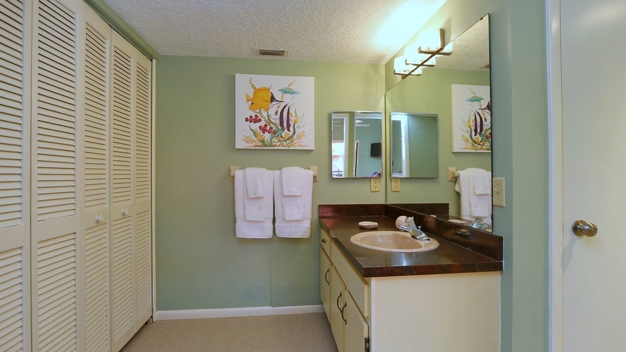 Photo of Bathroom in Holmes Beach