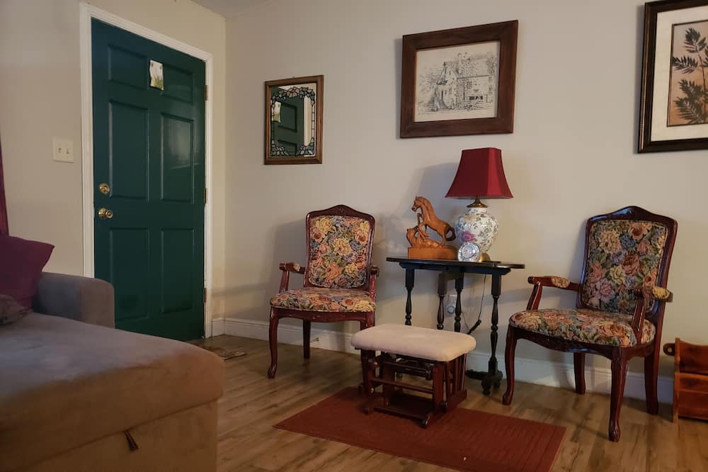 Photo of Livingroom in Webster