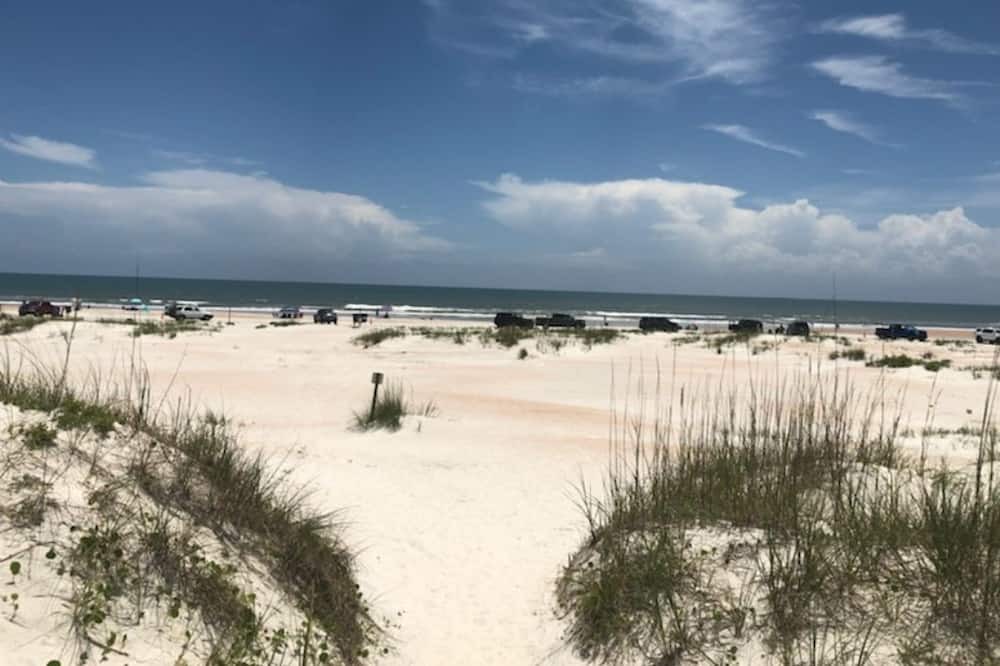 Photo of Outdoor in Surfcrest Village