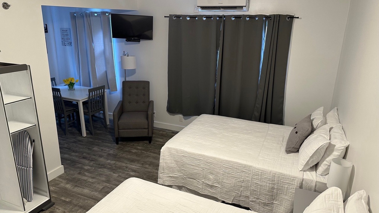 Photo of Bedroom in Douglas