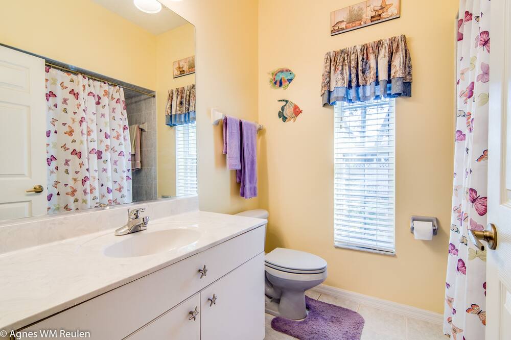 Photo of Bathroom in Hernando