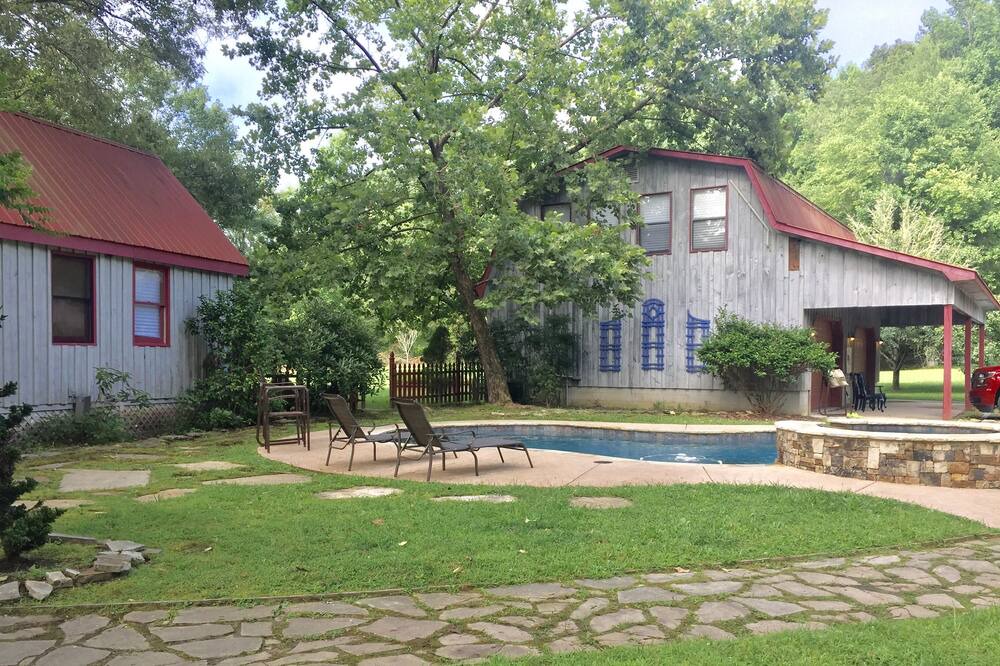Photo of Outdoor in Blairsville