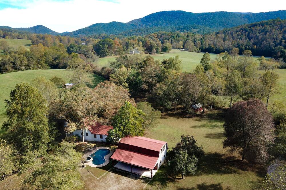 Photo of Outdoor in Blairsville