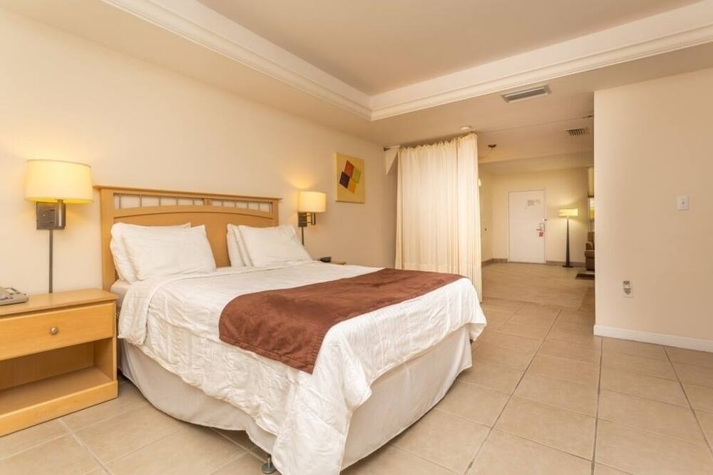 Photo of Bedroom in Coconut Grove