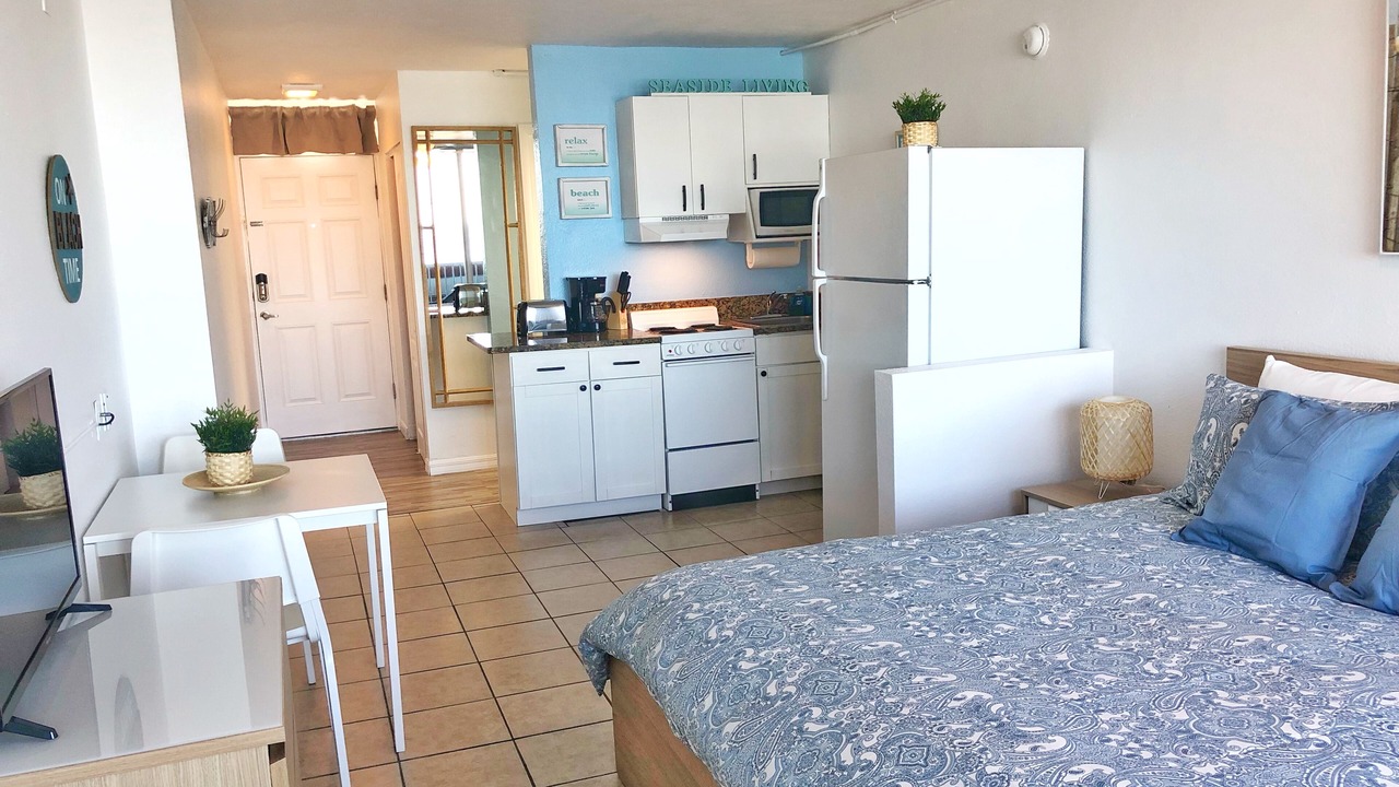 Photo of Bedroom in Daytona Beach Shores