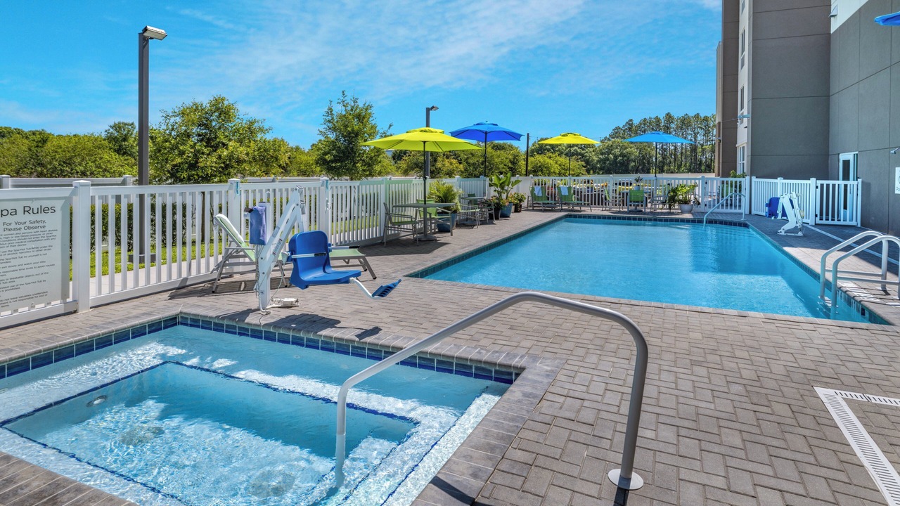 Photo of Outdoor in Ruskin
