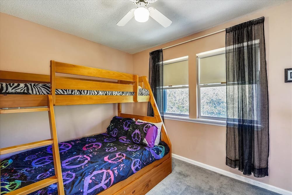 Photo of Bedroom in East End