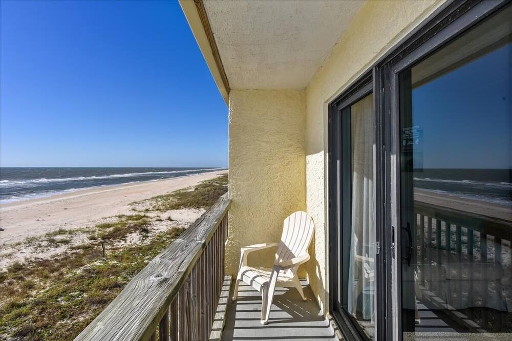 Photo of Patio Balcony in St. George Island