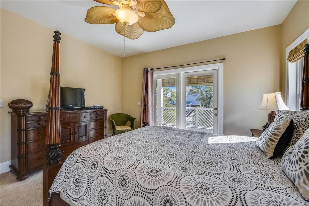 Photo of Bedroom in Plantation