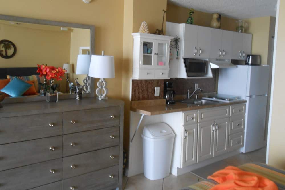 Photo of Bathroom in Lenox Park