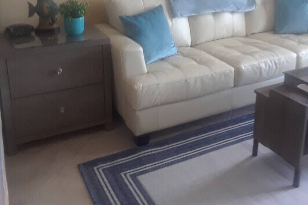 Photo of Bedroom in Lenox Park