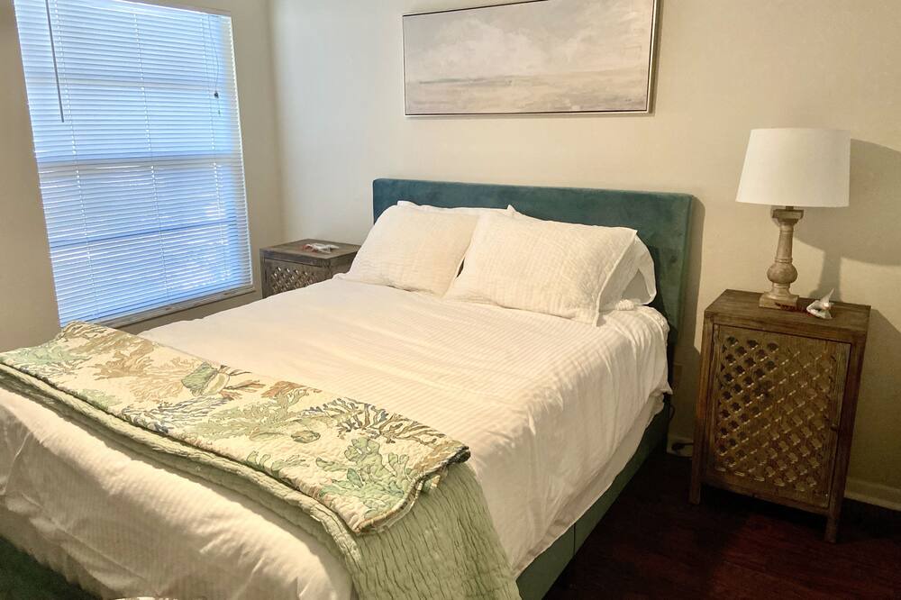 Photo of Bedroom in Safety Harbor