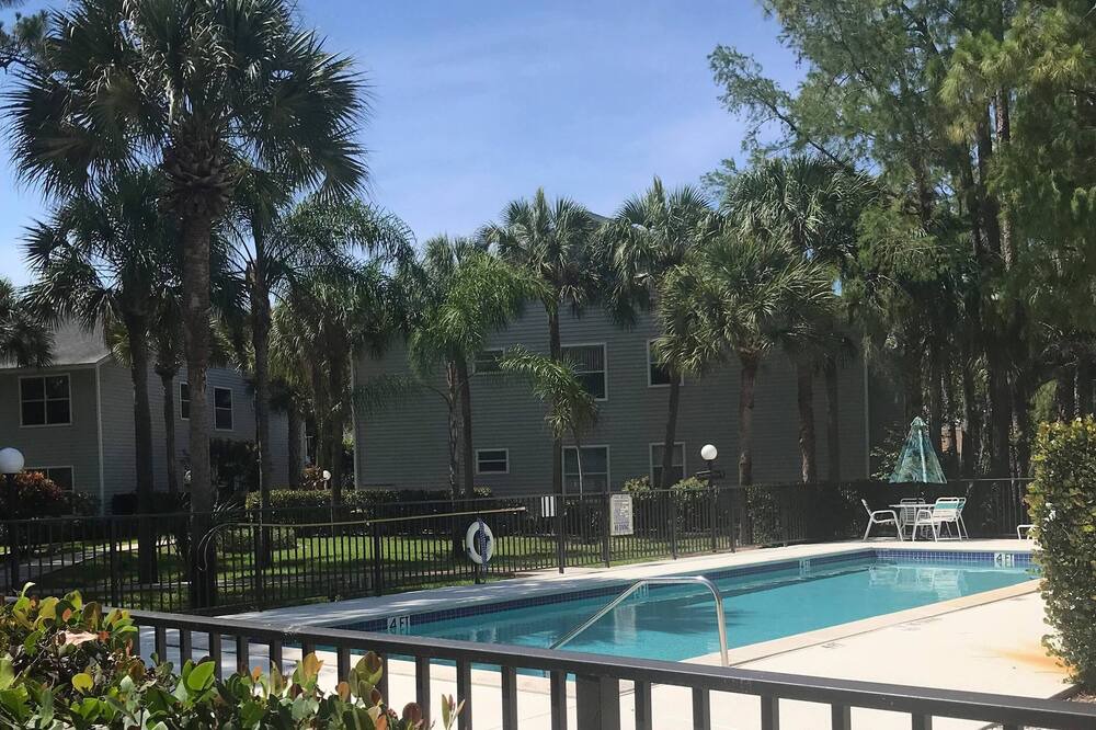Photo of Outdoor in Kings Lake