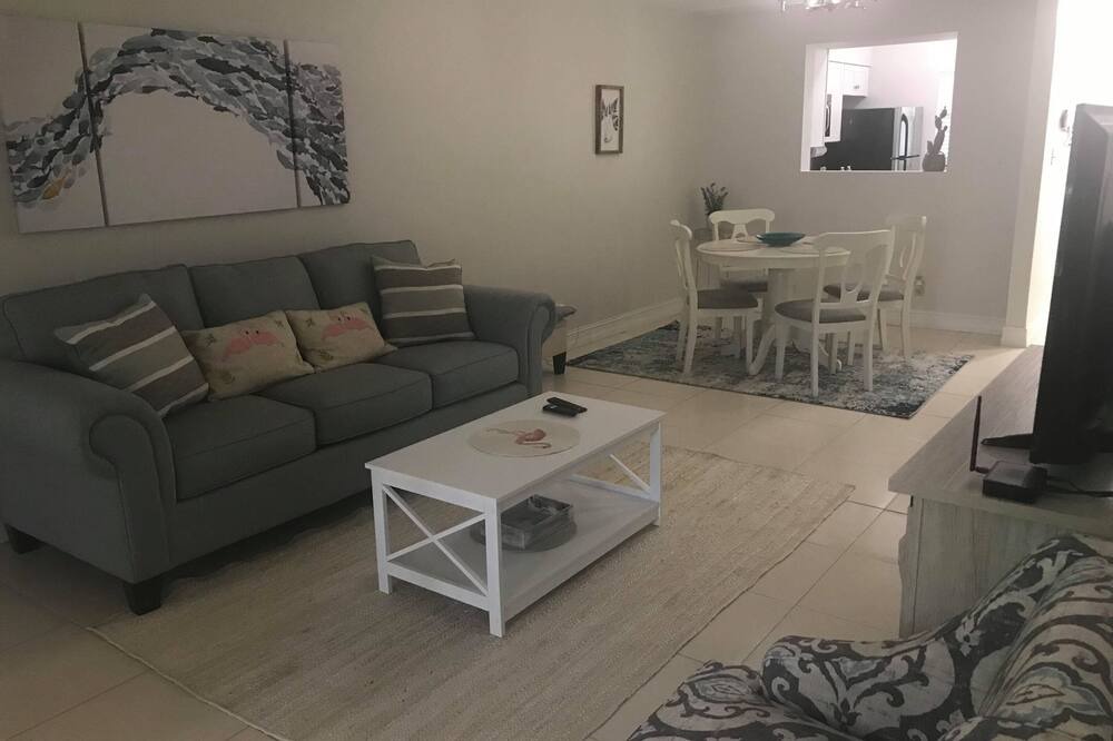 Photo of Livingroom in Kings Lake