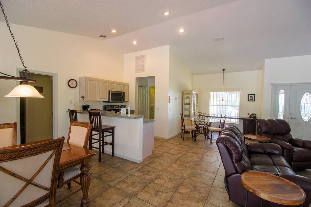 Photo of Livingroom in Hernando