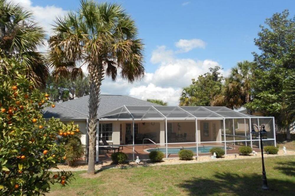 Photo of Outdoor in Hernando
