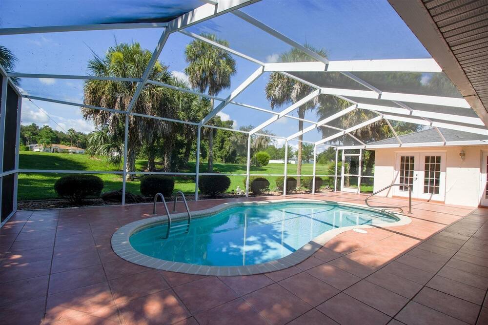 Photo of Outdoor in Hernando