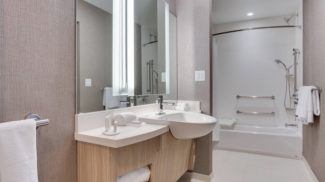 Photo of Bathroom in Miramar