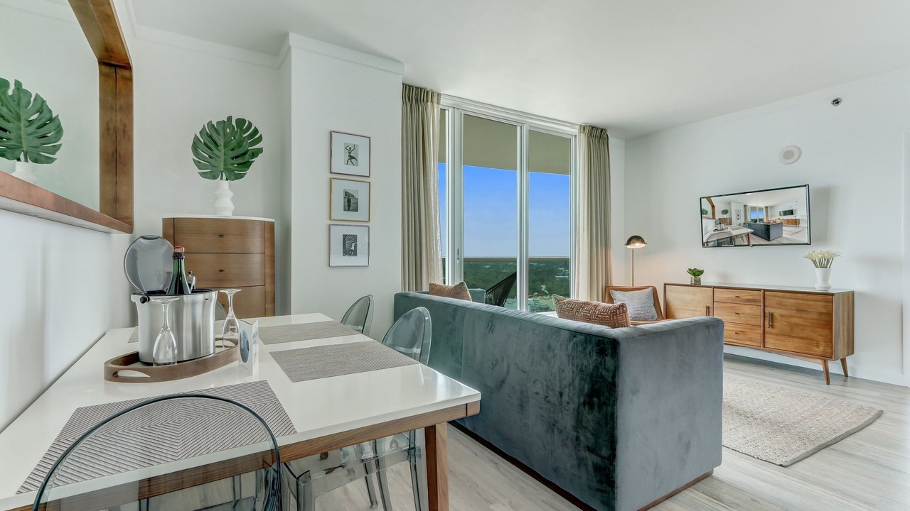 Photo of Bedroom in Coconut Grove