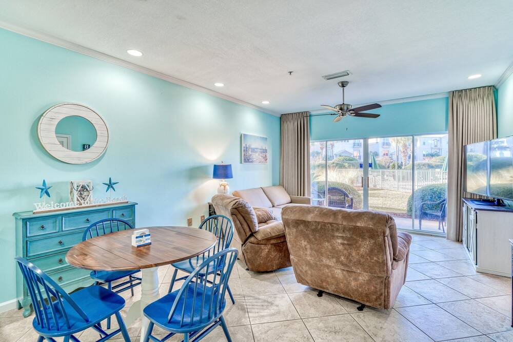Photo of Bedroom in Frangista Beach
