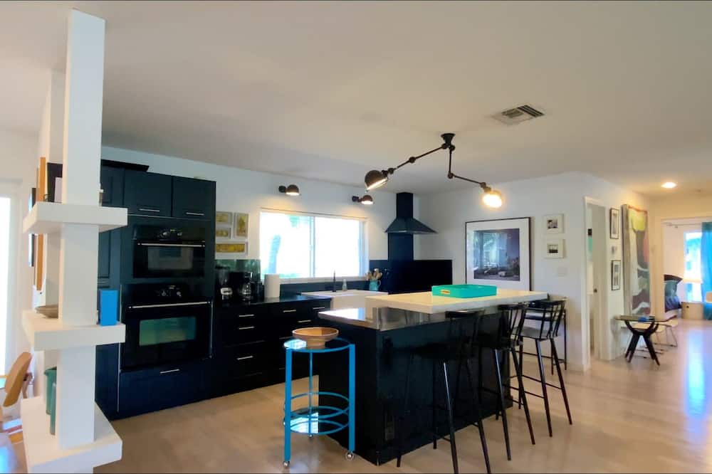 Photo of Kitchen in Lighthouse Point
