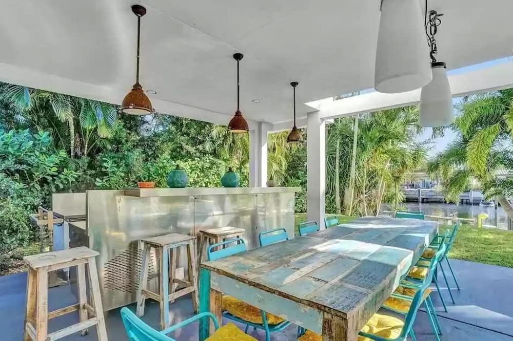 Photo of Patio Balcony in Lighthouse Point