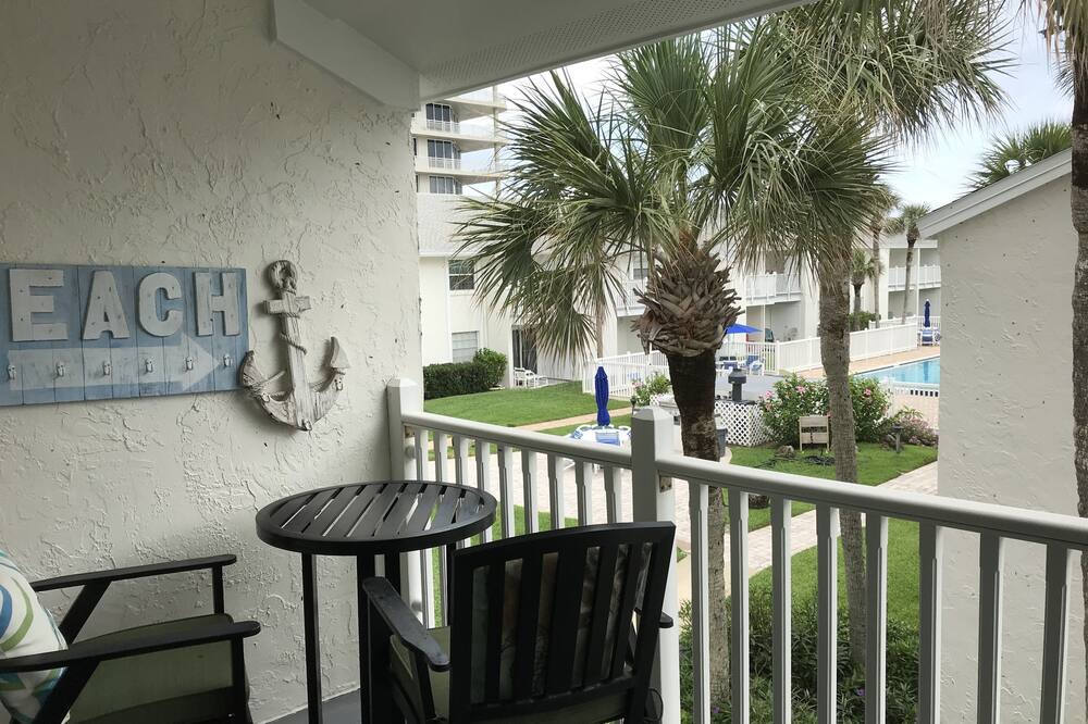 Photo of Patio Balcony in New Smyrna Beach