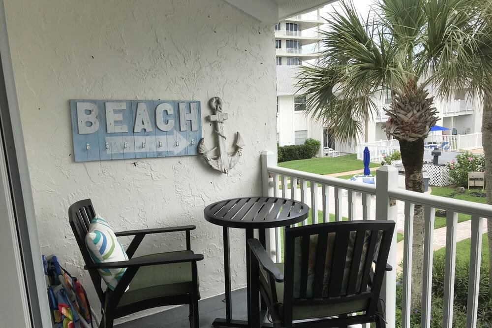 Photo of Patio Balcony in New Smyrna Beach