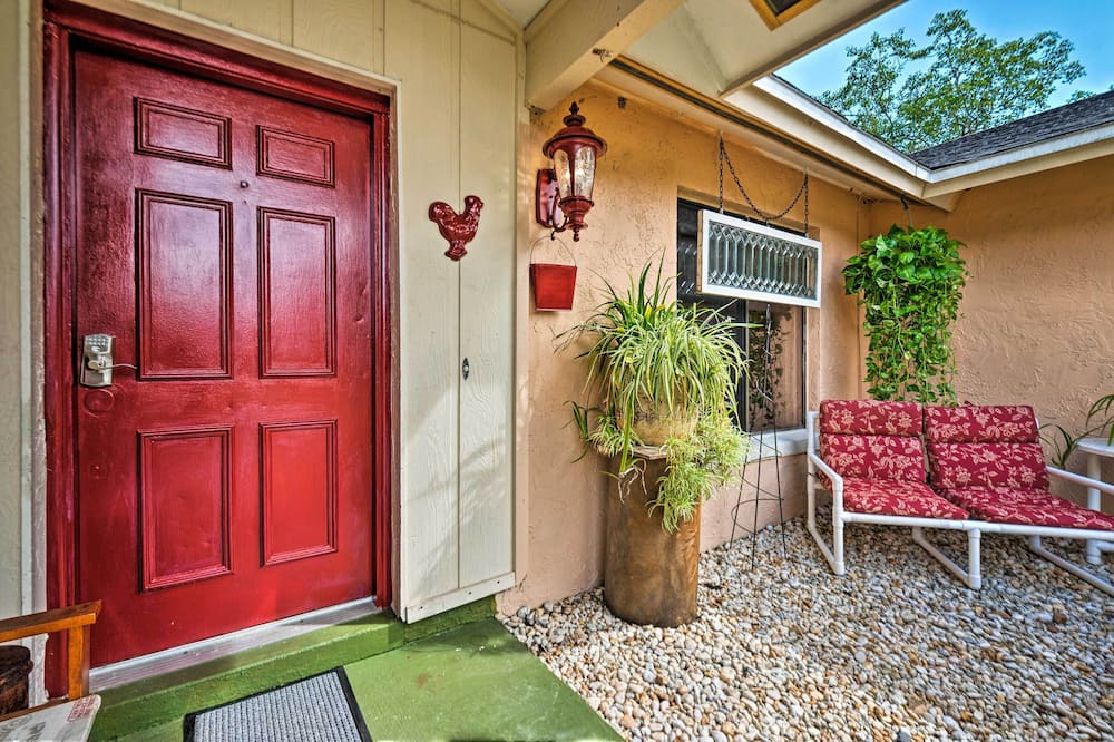 Photo of Outdoor in Longwood