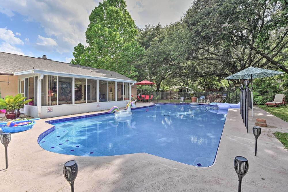 Photo of Outdoor in Longwood